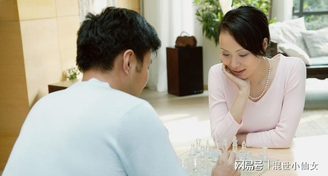 在婚外情中女人应该怎么做_婚姻中女人该有的心态_婚外情中女人该怎么做